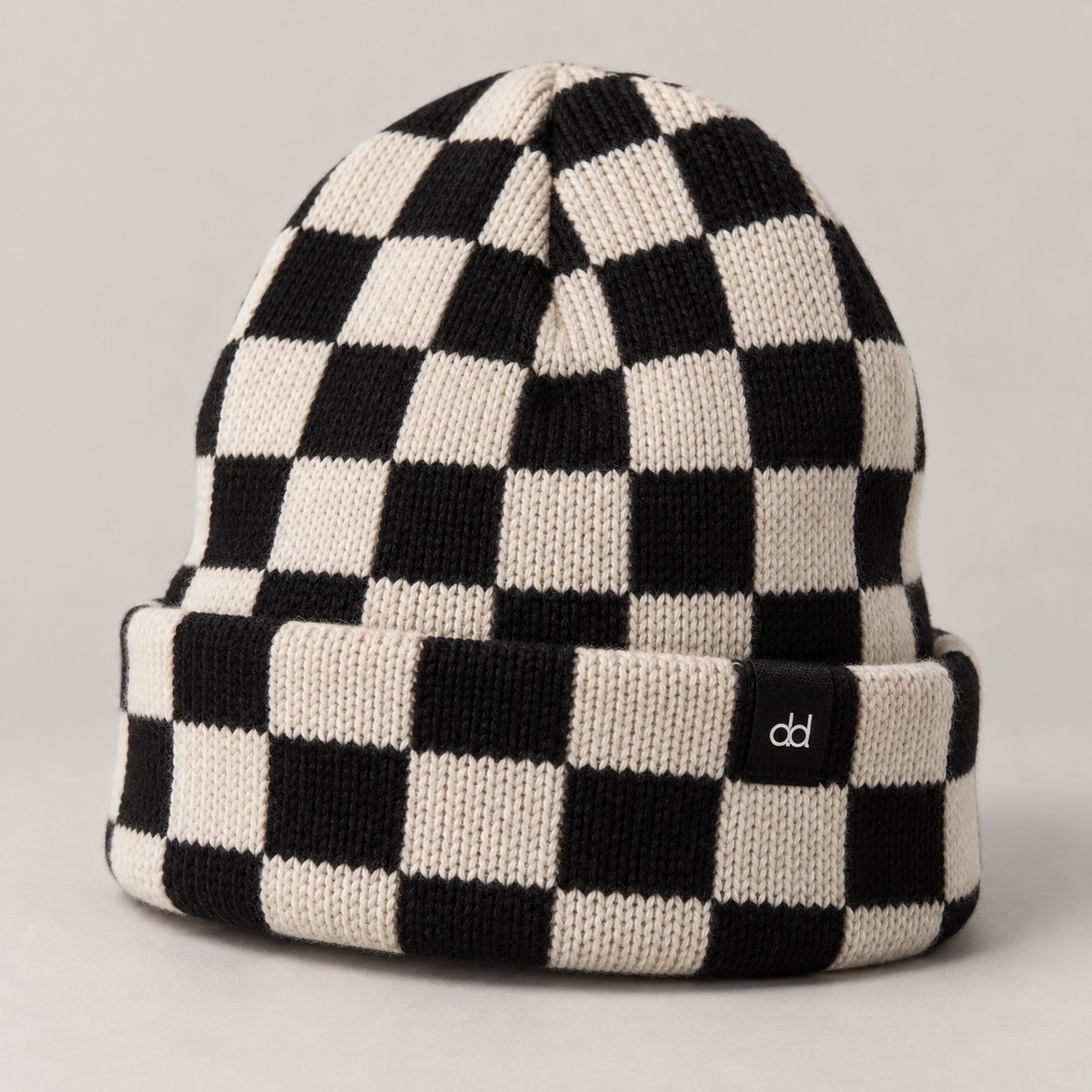 Black / Cream Checker Session, front view